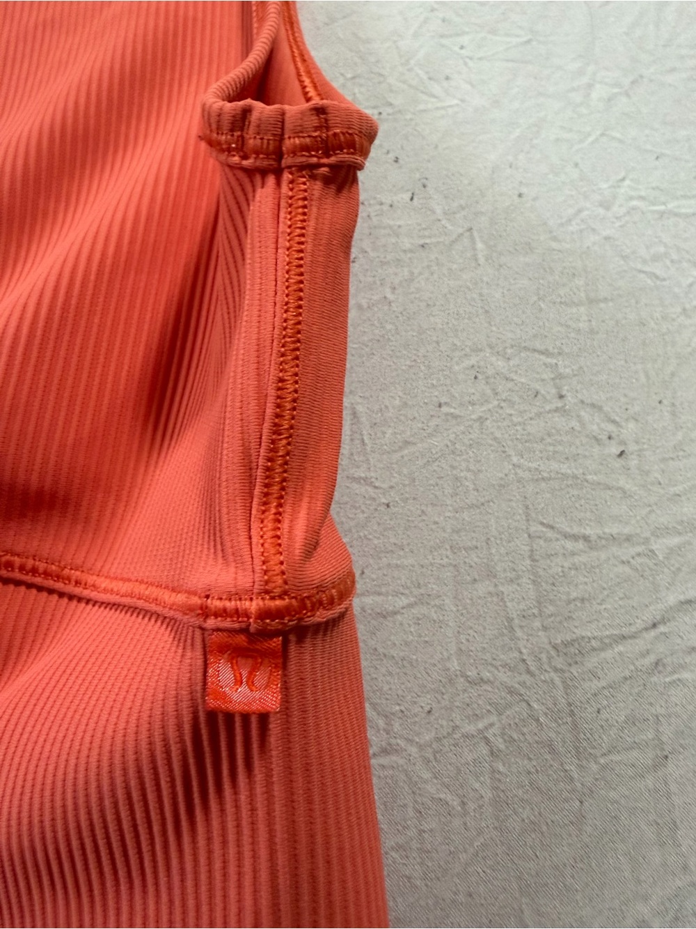 Lululemon Power Pivot Ribbed Tank - Picture 5 of 5